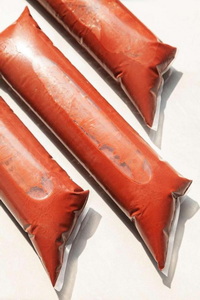Repair paste Logo